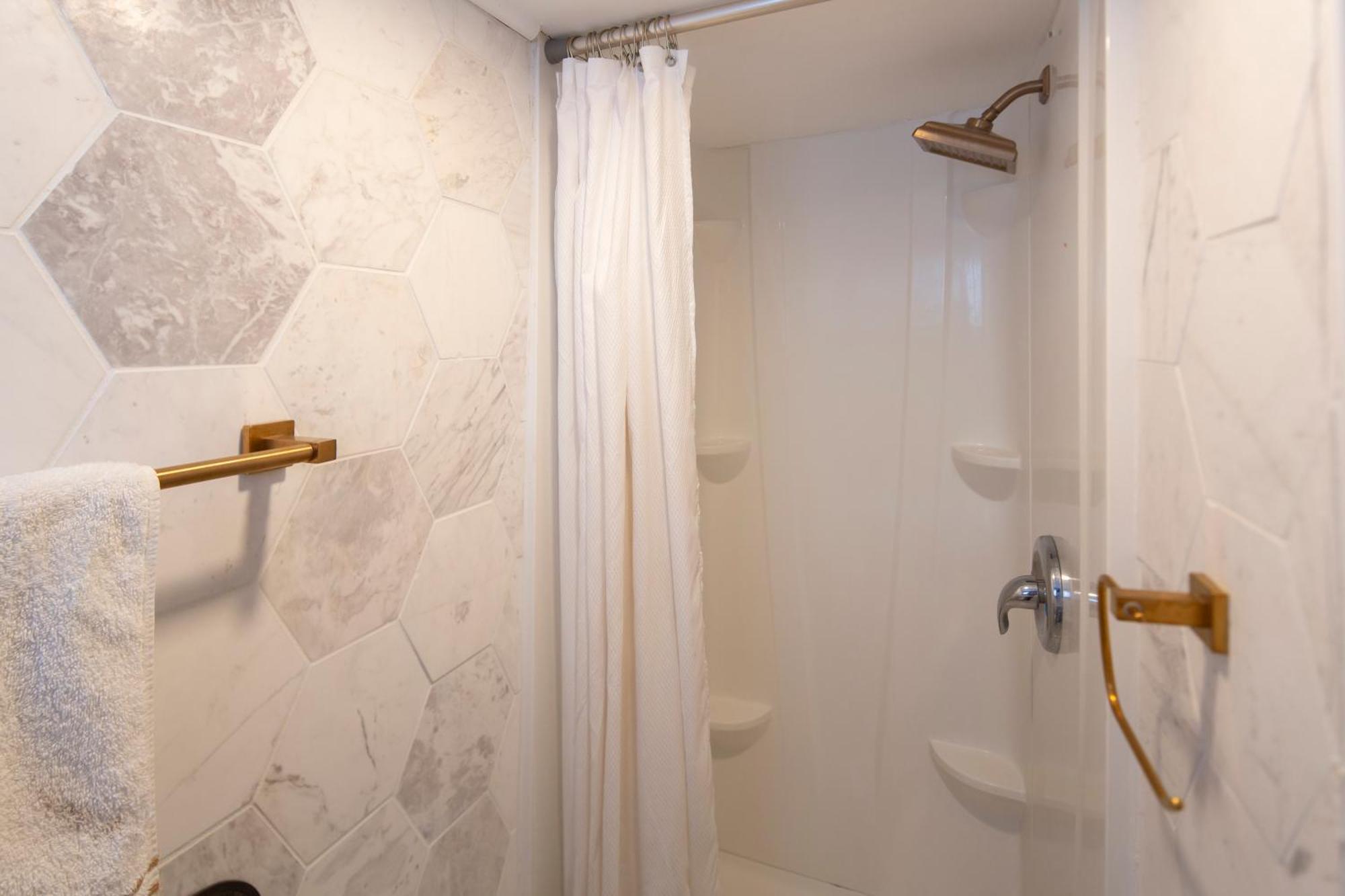 5 Bedroom Downtown Savannah Ga Bagian luar foto