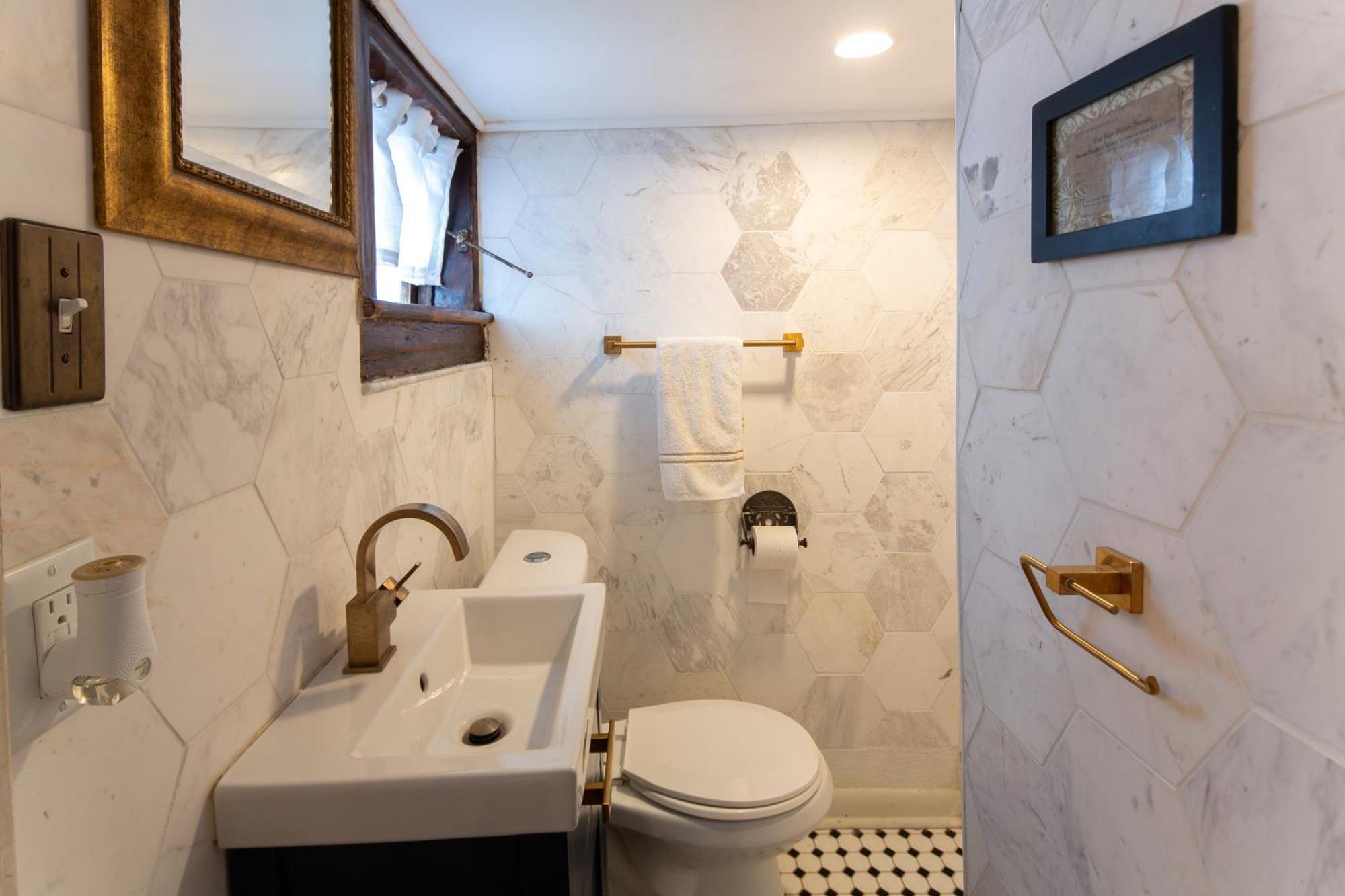 5 Bedroom Downtown Savannah Ga Bagian luar foto